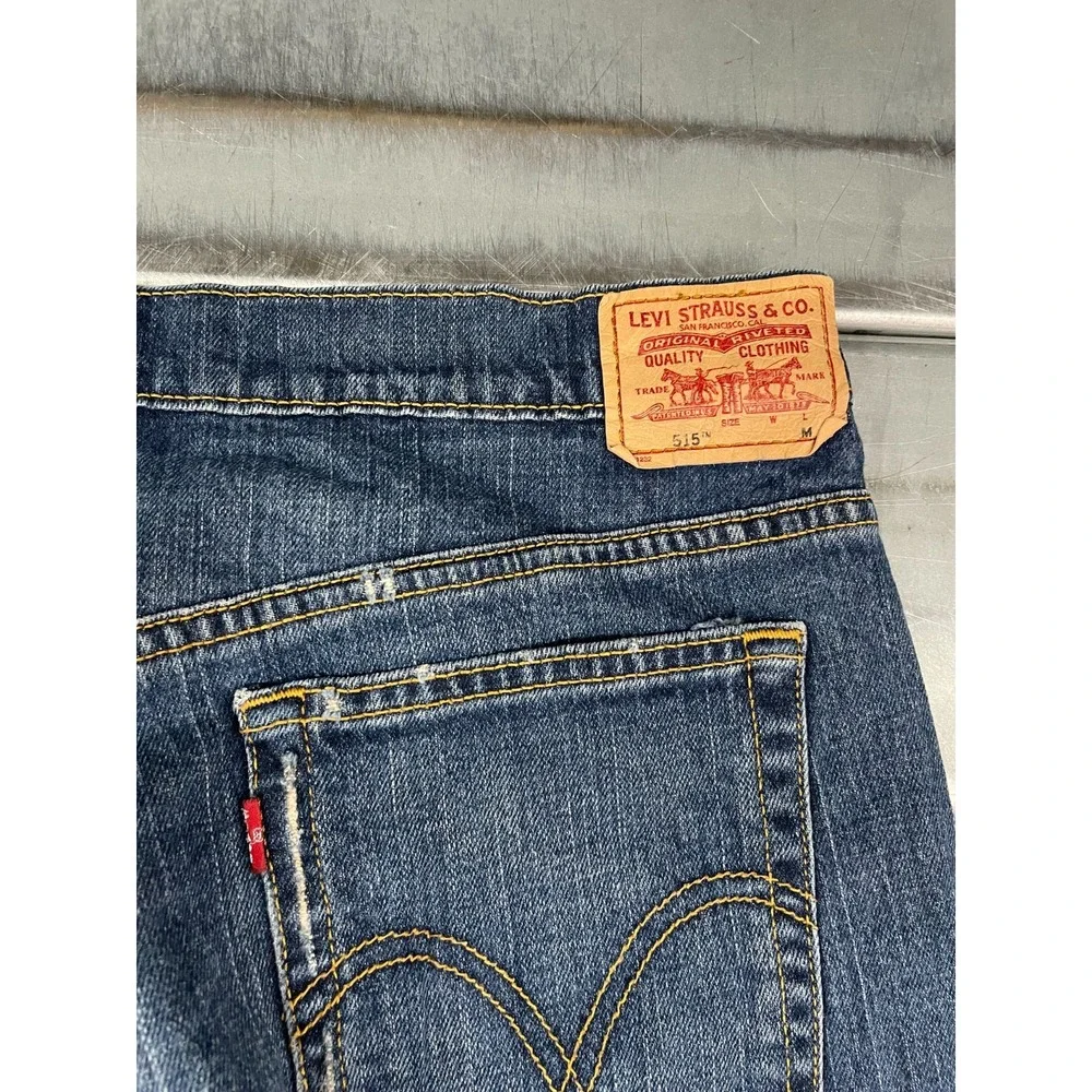 Levis 515 Nouveau Bootcut Jeans‎ Womens 34x32 Blue Medium/Dark Wash Denim